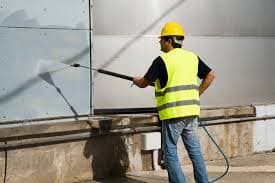 Concrete Cleaning crews working in Grand Prairie, TX