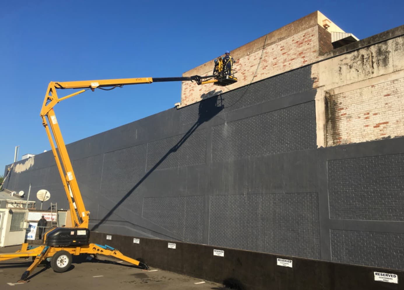 Painting Services crews working in Grand Prairie, TX
